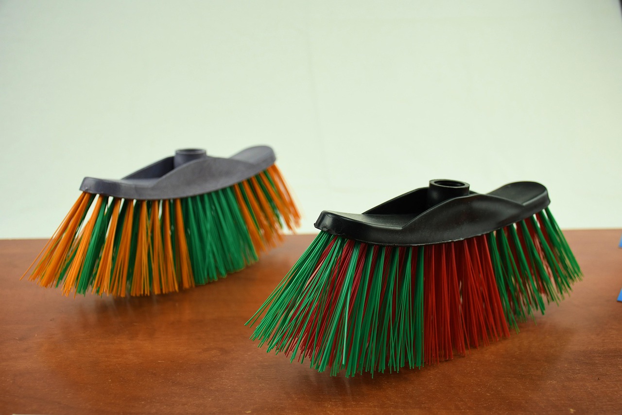 toilet, ragpicker, cleaner, broom, cleaning, mop, sweep, clean up, dust, dirty, clean, street sweeper, hygiene, vacuum cleaner, review, wash, swept, bristles